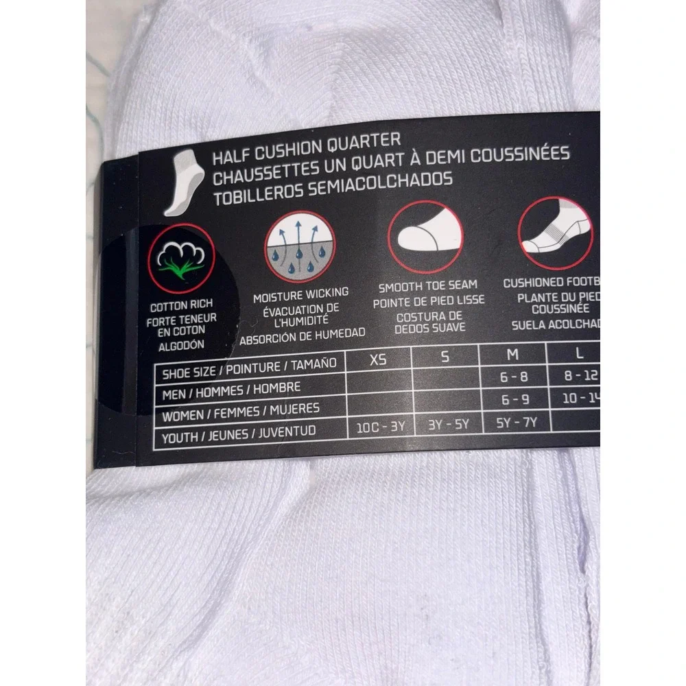 LCKR 6 Pack Youth XS White Half Cushion Quarter Athletic Socks YTH 10C-3Y